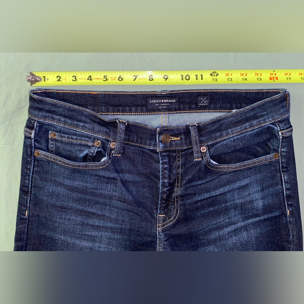 Lucky Brand Women’s Jeans - Picture 2 of 11